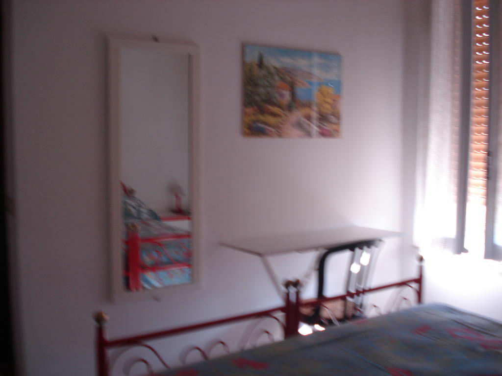 Bed & Breakfast Ciancaleoni Rivotorto Oda fotoğraf
